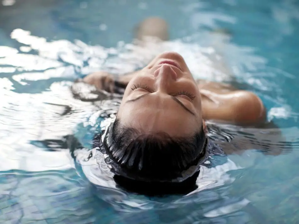 Schwimmen shutterstock 13
