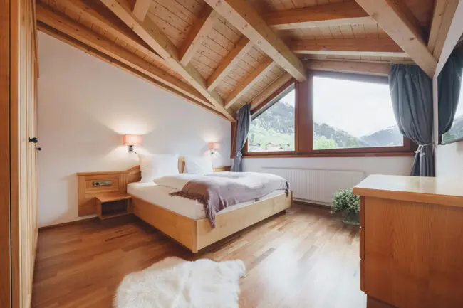 Alpensuite - Zimmer in Schruns, Alpenhotel Montafon