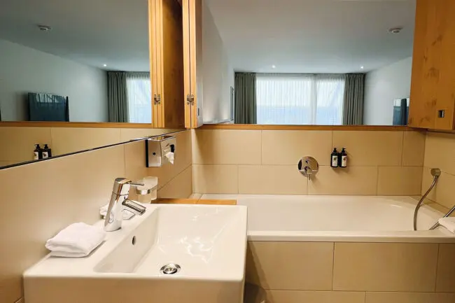 Premium-Juniorsuite mit Balkon - Zimmer in Schruns, Alpenhotel Montafon