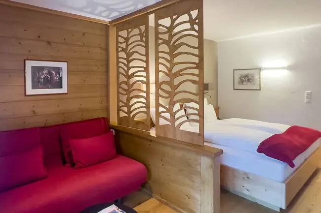 Superior Doppelzimmer mit Balkon - Zimmer in Schruns, Alpenhotel Montafon Superior Doppelzimmer mit Balkon - Zimmer in Schruns, Alpenhotel Montafon